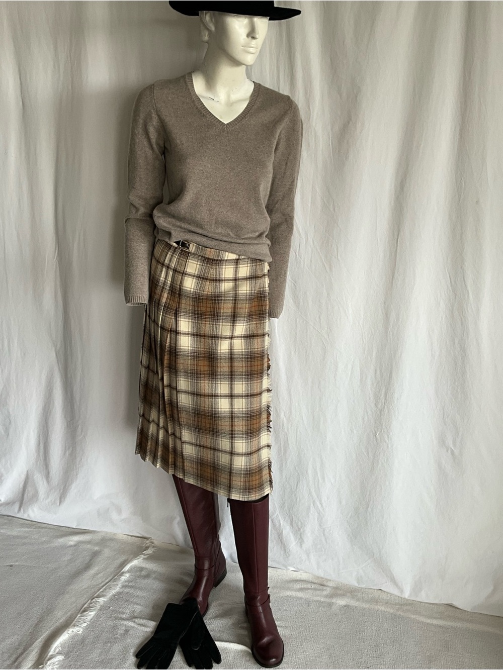 Vintage Laird-Portch Scotland Pure Wool Tartan Kilt Skirt Plaid Midi 6